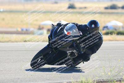 media/Oct-15-2023-TrackXperience (Sun) [[85198ff50b]]/Group 3/session 4 turn 3/